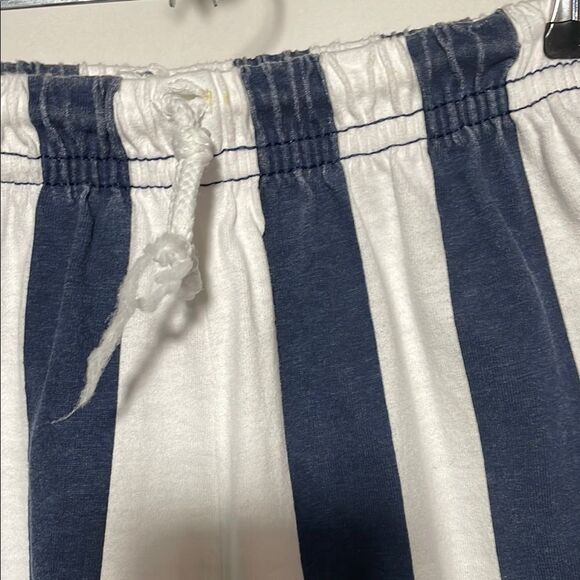 Vintage Striped Athletic Shorts for Men - Picture 2 of 7